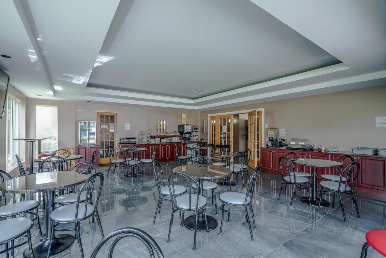 Quality Suites Sainte-Anne-de-Beaupré Buitenkant foto