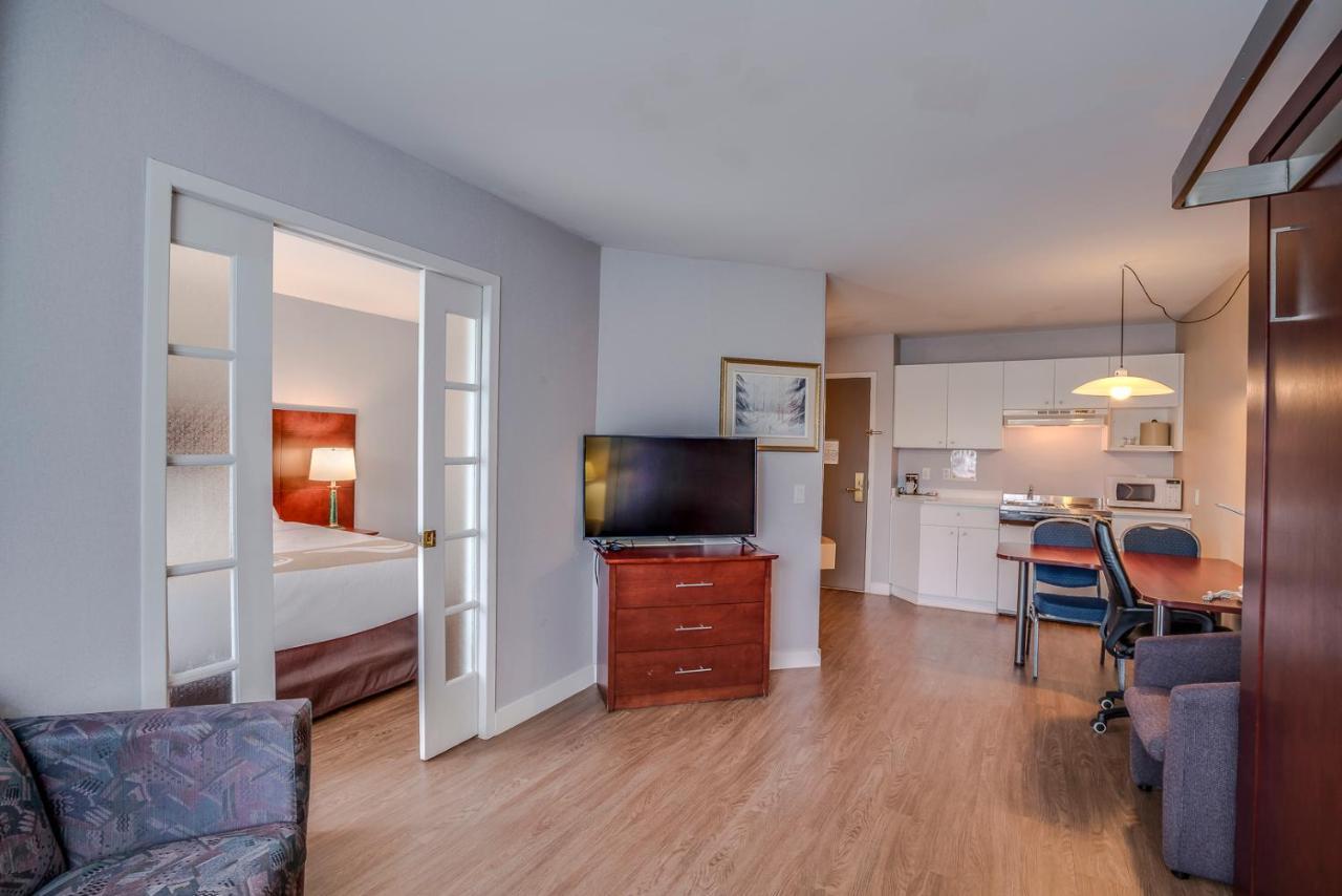 Quality Suites Sainte-Anne-de-Beaupré Buitenkant foto