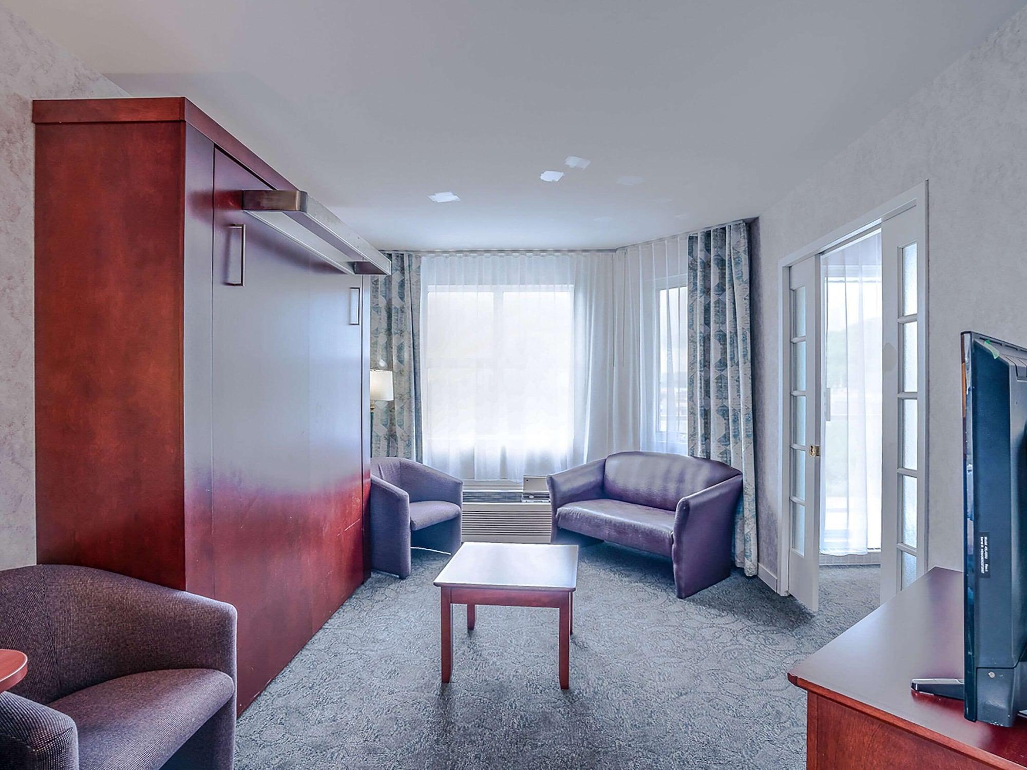 Quality Suites Sainte-Anne-de-Beaupré Buitenkant foto