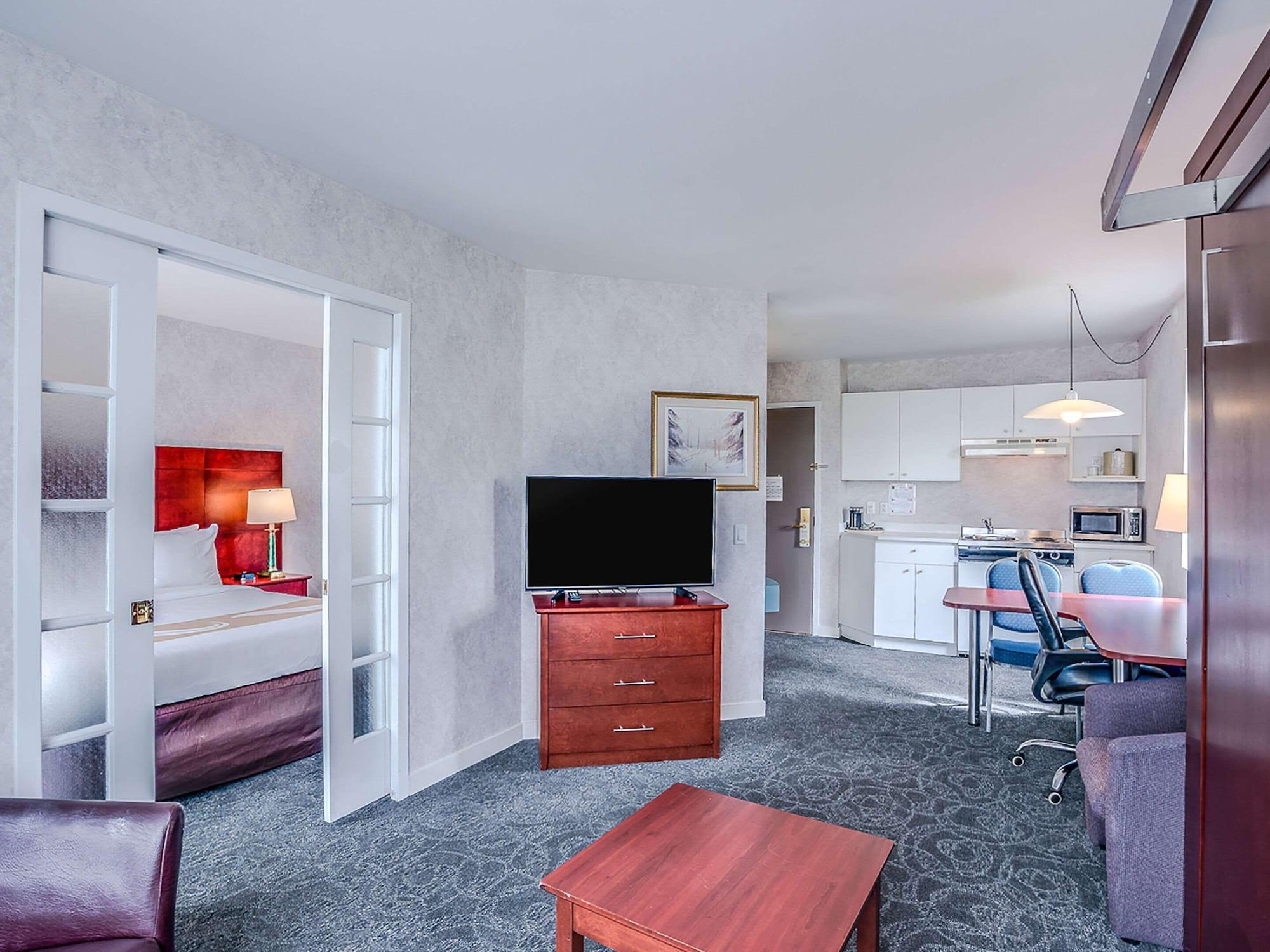 Quality Suites Sainte-Anne-de-Beaupré Buitenkant foto