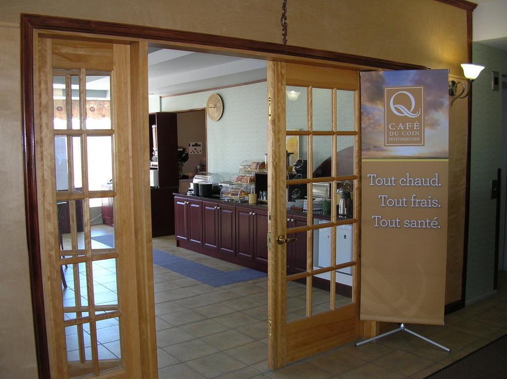 Quality Suites Sainte-Anne-de-Beaupré Buitenkant foto
