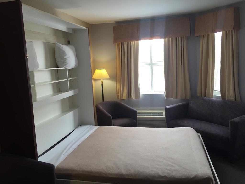Quality Suites Sainte-Anne-de-Beaupré Buitenkant foto