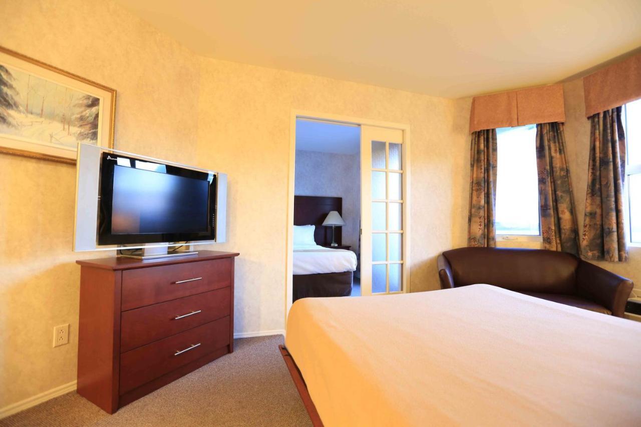 Quality Suites Sainte-Anne-de-Beaupré Buitenkant foto